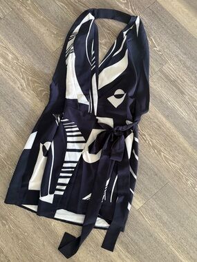 Backless Halter Wrap Dress in Navy & White
